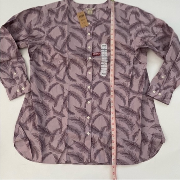 New Duluth Wrinkle Fighter Tunic Shirt Purple Feather Print - Picture 4 of 5